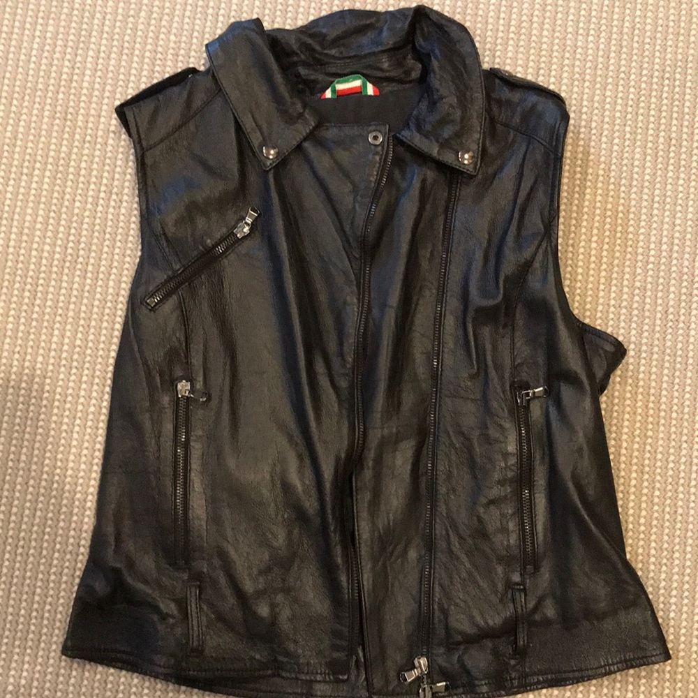 Leather vest with belt
